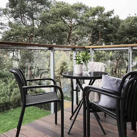公寓 Totu Nadmorski Dwor Prestige 格但斯克